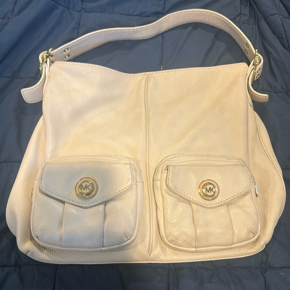 Michael Kors Leather Shoulder Bag in Cream/Ecru Vintage